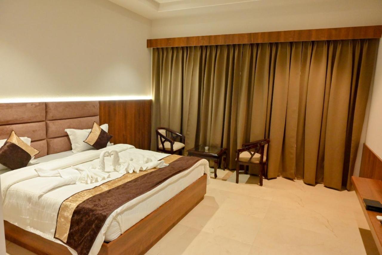 Md Farms And Resorts Mathura Extérieur photo